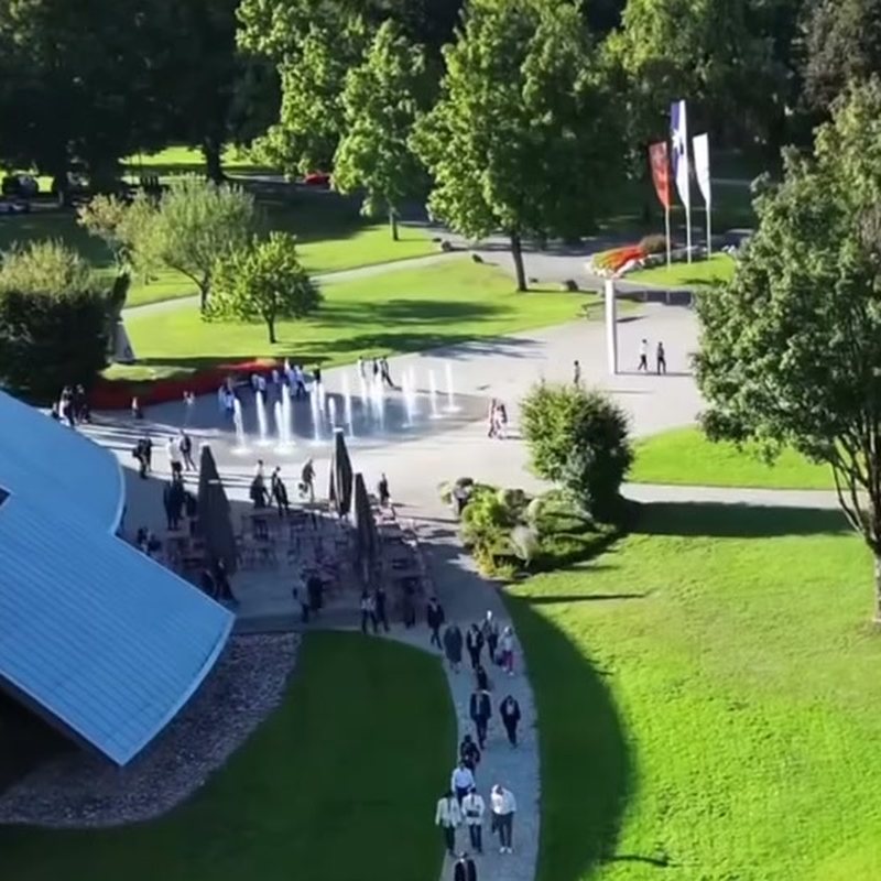 Vue aérienne de l’Institut Le Rosey
