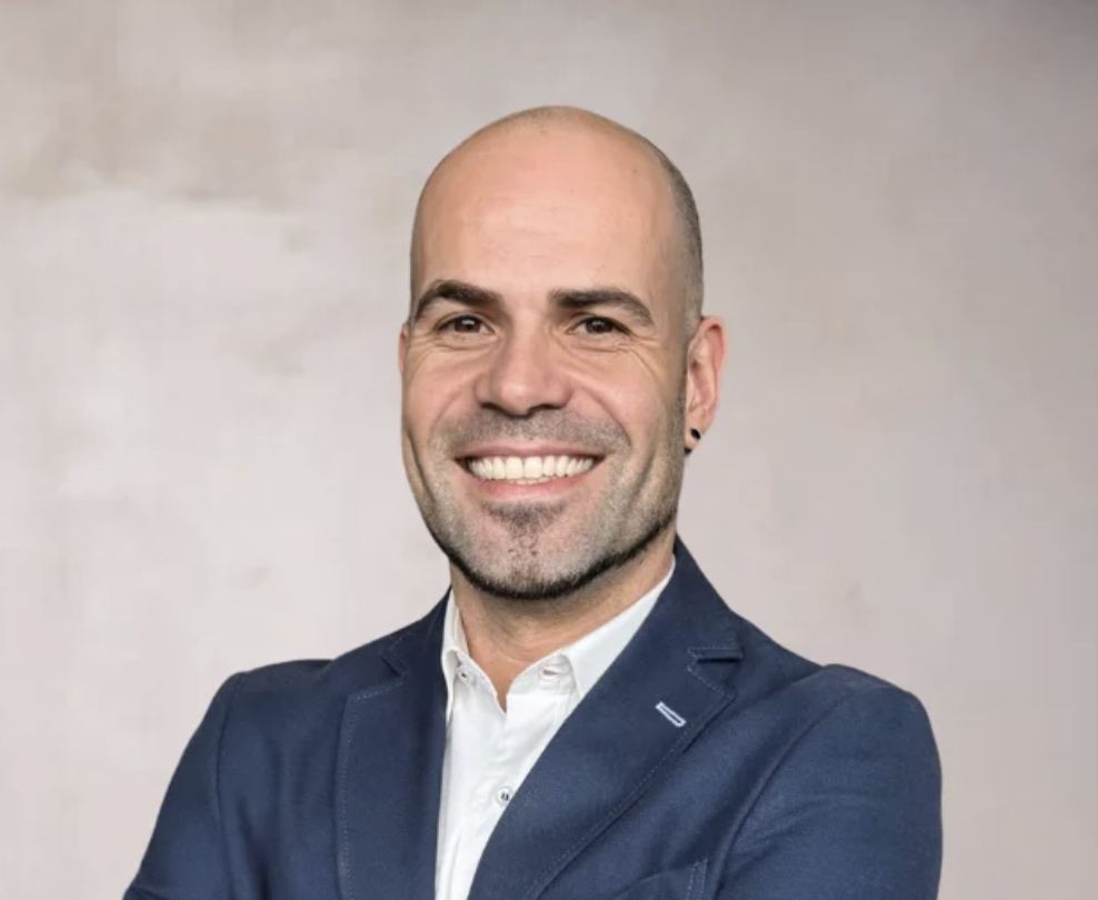 Roberto Puga, asesor de Tercer Pilar